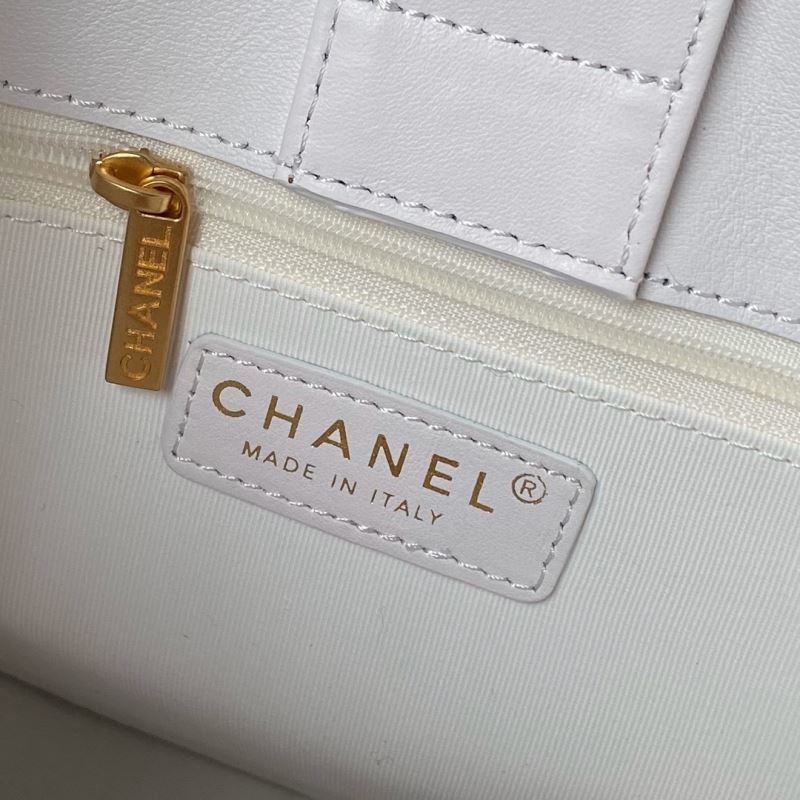 Ch**el hobo bags